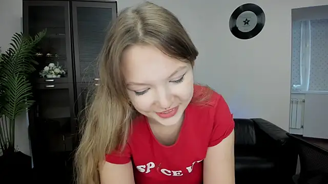 Snapshot of MariaRobinsone chatting on October 7, 3:44 am MariaRobinsone online show from October 7, 3:44 am