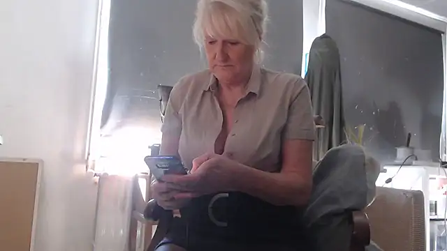 SexyKato001 online show from September 28, 9:36 am