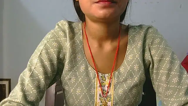 Aarti misty71 online show from February 18, 5:06 am