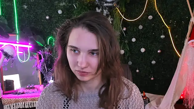 TessaMill online show from December 17, 9:24 am