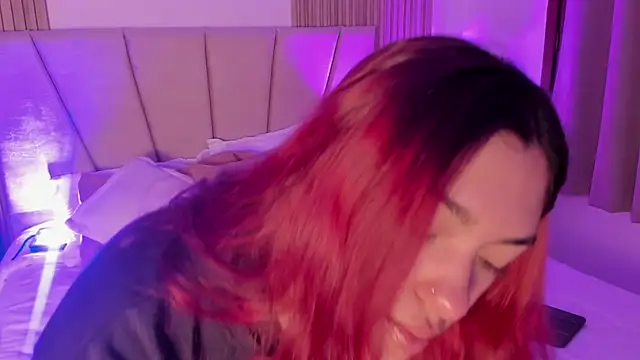 Victoria Beaumont online show from January 6, 11:47 am