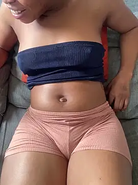 PrettyNina77 online show from September 23, 2:37 pm