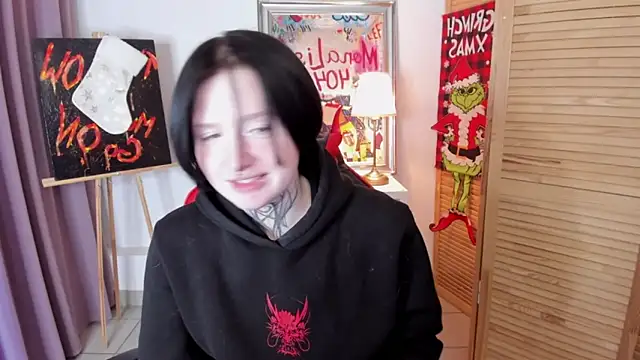 ayakskalermonss online show from December 17, 8:18 am