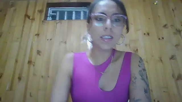 Roselingalvis13 online show from October 22, 2:38 am