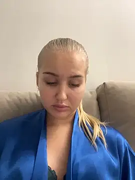 CandyVice online show from November 5, 7:08 pm