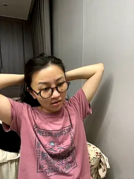 haiyan125216 online show from October 15, 11:02 am