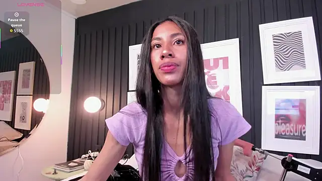 chiara evanns online show from October 15, 11:24 am