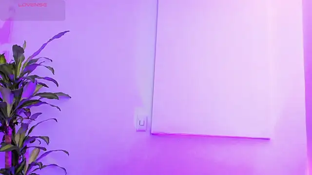 MacarenaSmith online show from December 15, 11:26 am