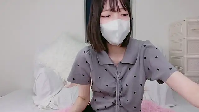 Snapshot of Azusa_128 chatting on October 2, 7:57 am Azusa 128 online show from October 2, 7:57 am