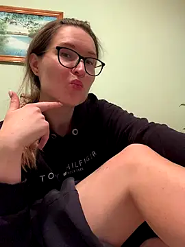 Jugira online show from October 14, 3:47 pm