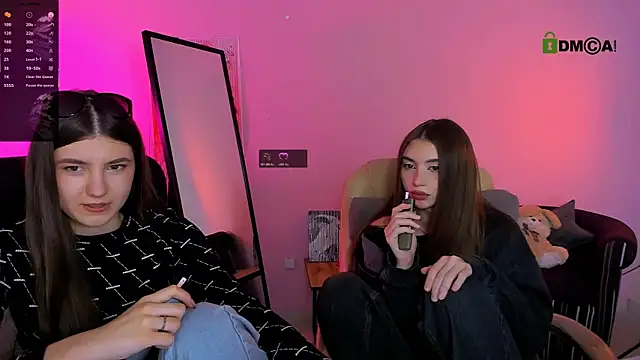 barbara crazy online show from October 19, 1:24 pm