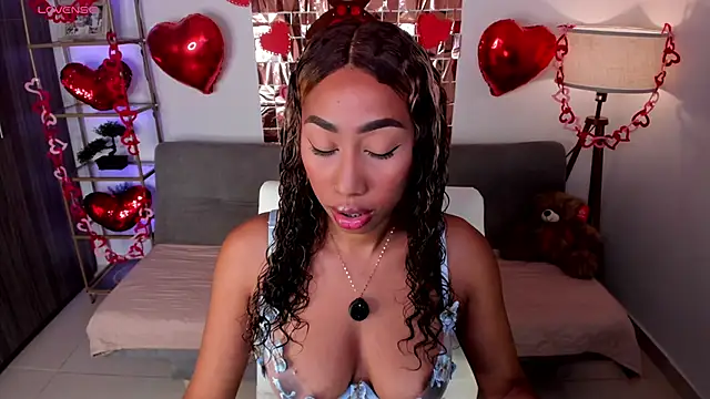 i lulu online show from February 8, 2:37 am