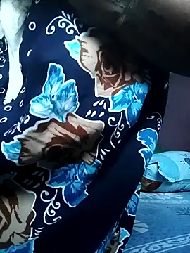 Desi couple305 online show from September 16, 8:22 am