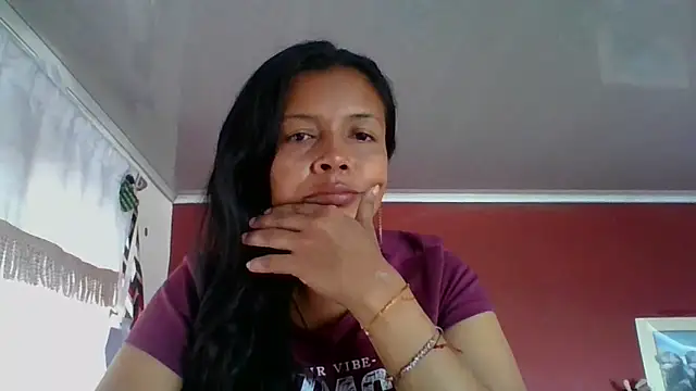 DianaOchoa  online show from September 15, 7:32 pm