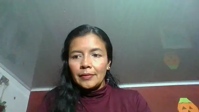DianaOchoa  online show from November 13, 4:44 am