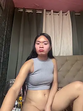 yourlovingperlita69 online show from February 23, 11:59 pm