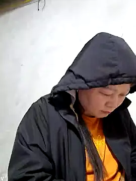 yoowwmr online show from November 29, 1:59 pm