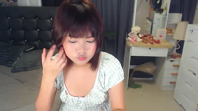 asian babhiegirl online show from April 14, 1:00 pm