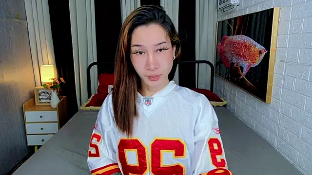 TRANSGODDESSA online show from November 6, 1:33 am