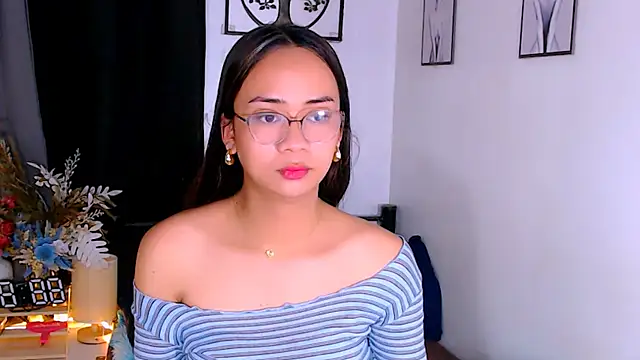 Zialustts online show from March 13, 3:52 am