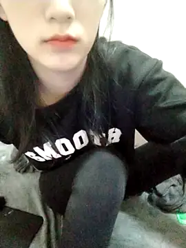 Kembong01 online show from December 17, 10:14 pm