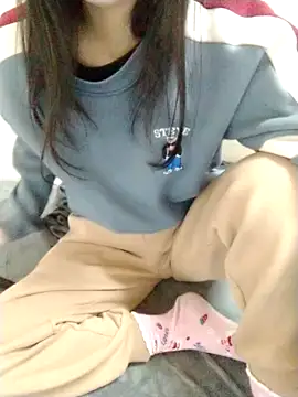 Kembong01 online show from March 5, 9:21 pm