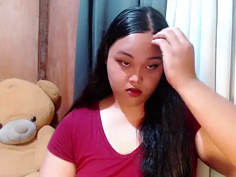  Lylia online show from January 12, 9:20 pm