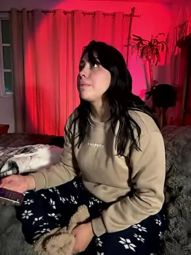 Draculona-666 online show from January 17, 4:09 am