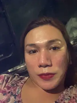 janna lamion online show from April 4, 11:09 am