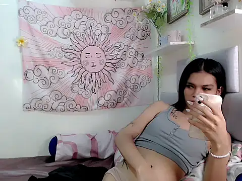 itsmekyrie online show from October 18, 12:19 pm