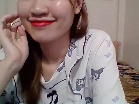   Donna   online show from October 25, 2:14 pm