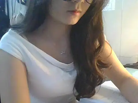 Linzly online show from October 16, 2:25 am