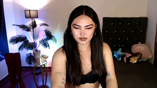 Unique Maya online show from February 18, 7:13 pm