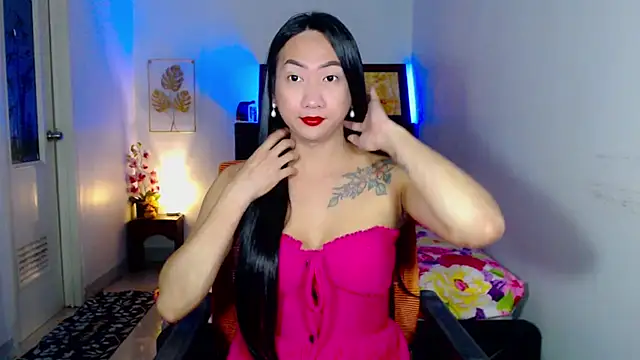 LovelyQueen69 online show from February 13, 11:45 am