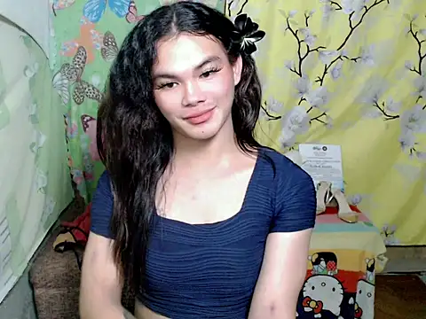 urgirljane online show from October 31, 4:44 pm