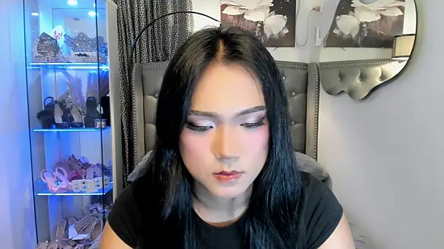 Snapshot of bigcockvenice chatting on October 14, 3:03 pm bigcockvenice online show from October 14, 3:03 pm
