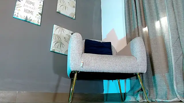 emily ox0 online show from February 13, 7:04 pm