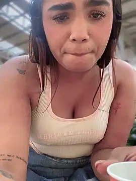 Kaily Sweet16 online show from November 4, 7:08 pm