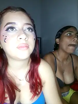 Chloe Sky love online show from October 25, 4:09 am