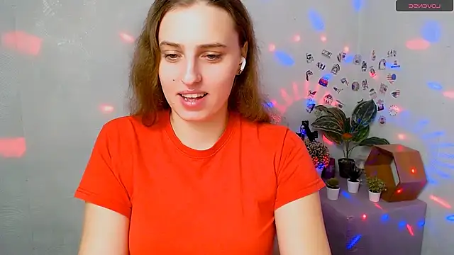 AmandaDimond  online show from November 22, 1:25 pm