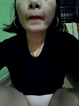 SexyQueen99 online show from September 30, 10:10 am