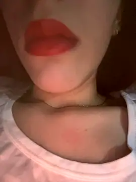 Mimisixo online show from October 27, 10:48 pm