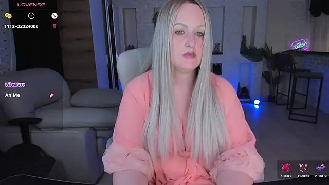 MariemLui online show from May 7, 5:16 pm