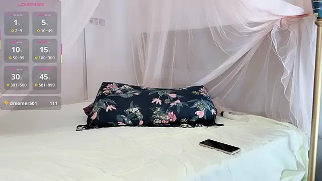 xinxin520-baby online show from December 21, 2:16 am