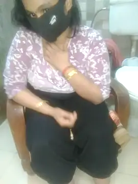 dolly 009  online show from November 13, 12:37 pm