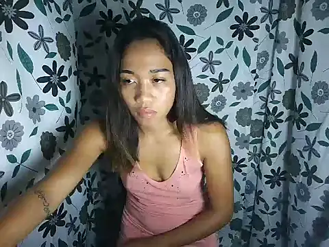 Virgen christine01 online show from February 15, 9:47 pm