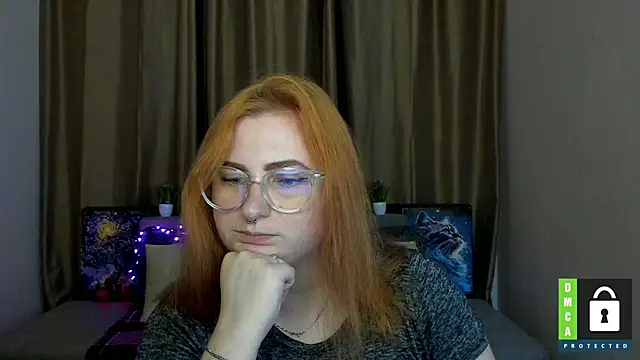 Snapshot of Alicia_love00 chatting on September 16, 5:32 pm Alicia love00 online show from September 16, 5:32 pm