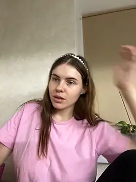 Delilah Leila online show from November 29, 9:08 pm