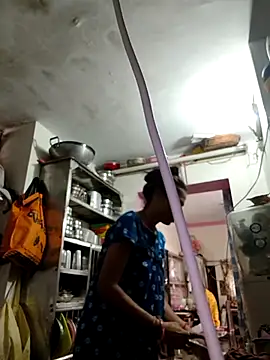 ISHANI-SINGH online show from September 28, 3:35 am