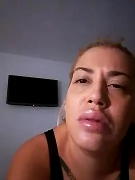 hacheacca online show from October 10, 9:31 pm